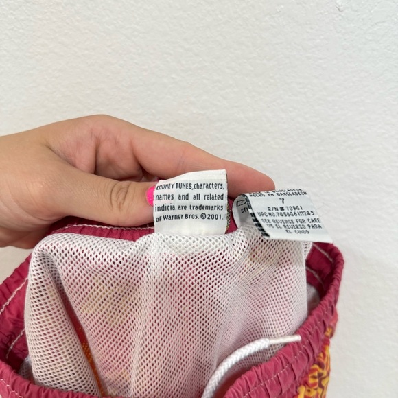 Vintage 2000s Boy’s Looney Tunes Taz Swim Trunks Size 7 - Picture 5 of 5